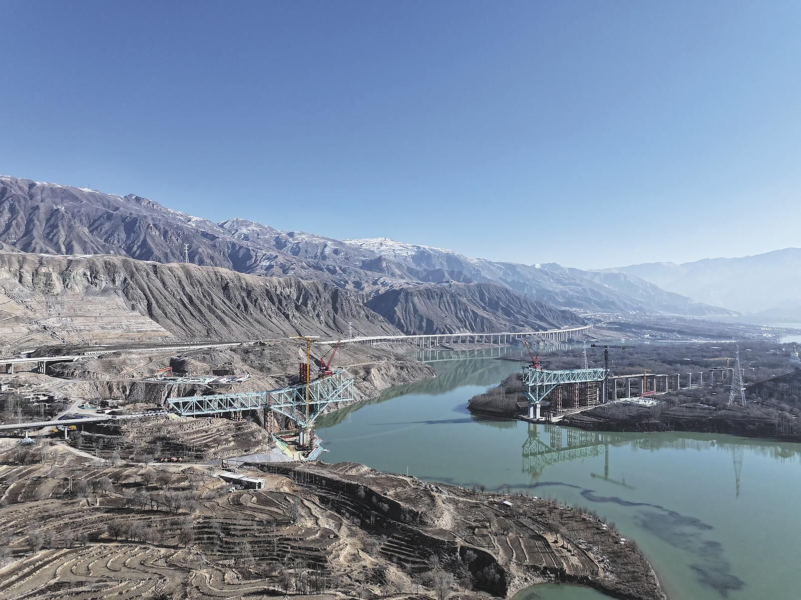 QQ�DƬ20250211060550