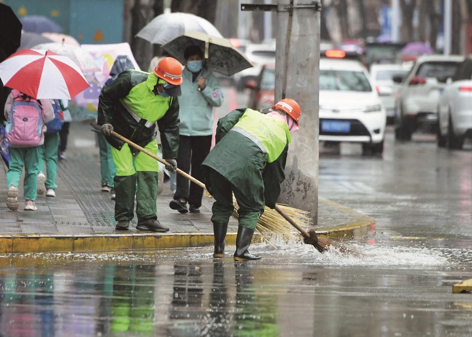 QQ�DƬ20250428063102