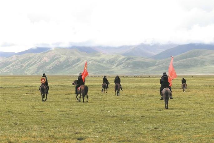 【關注】讓公平正義之花開滿高原大地