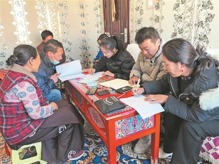 【黨旗領(lǐng)航】在草原深處書(shū)寫(xiě)初心答卷——青海海西州天峻縣組織賦能駐村干部輪換紀(jì)實(shí)