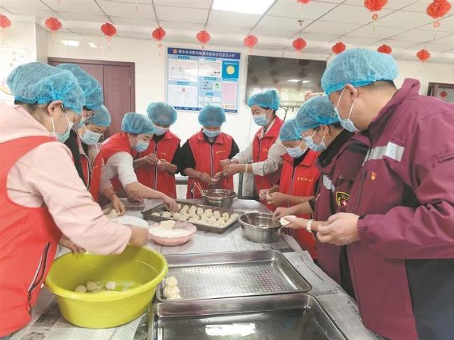 九九重陽節(jié) 濃濃敬老情——全省各地開展尊老敬老愛老助老活動