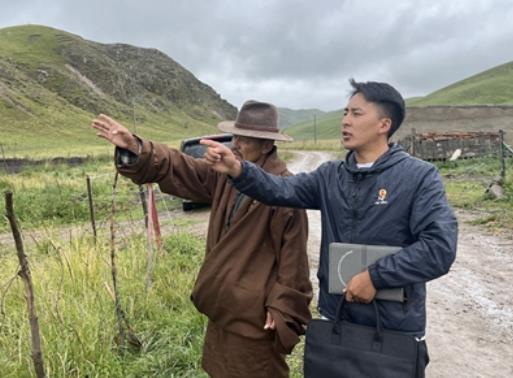 藏鄉草原上的“法治傳聲筒”